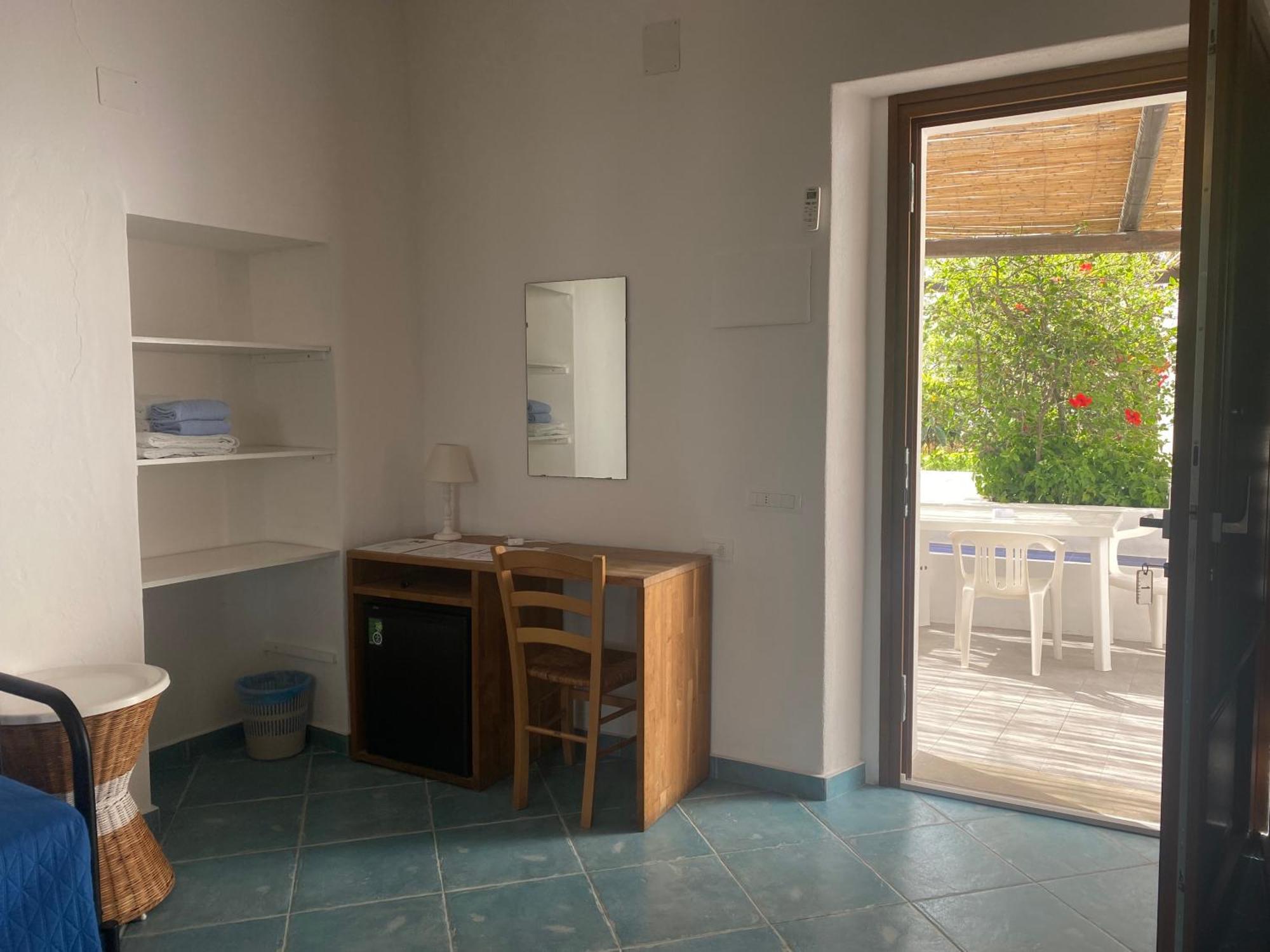 Pensione La Nassa Stromboli Exterior foto